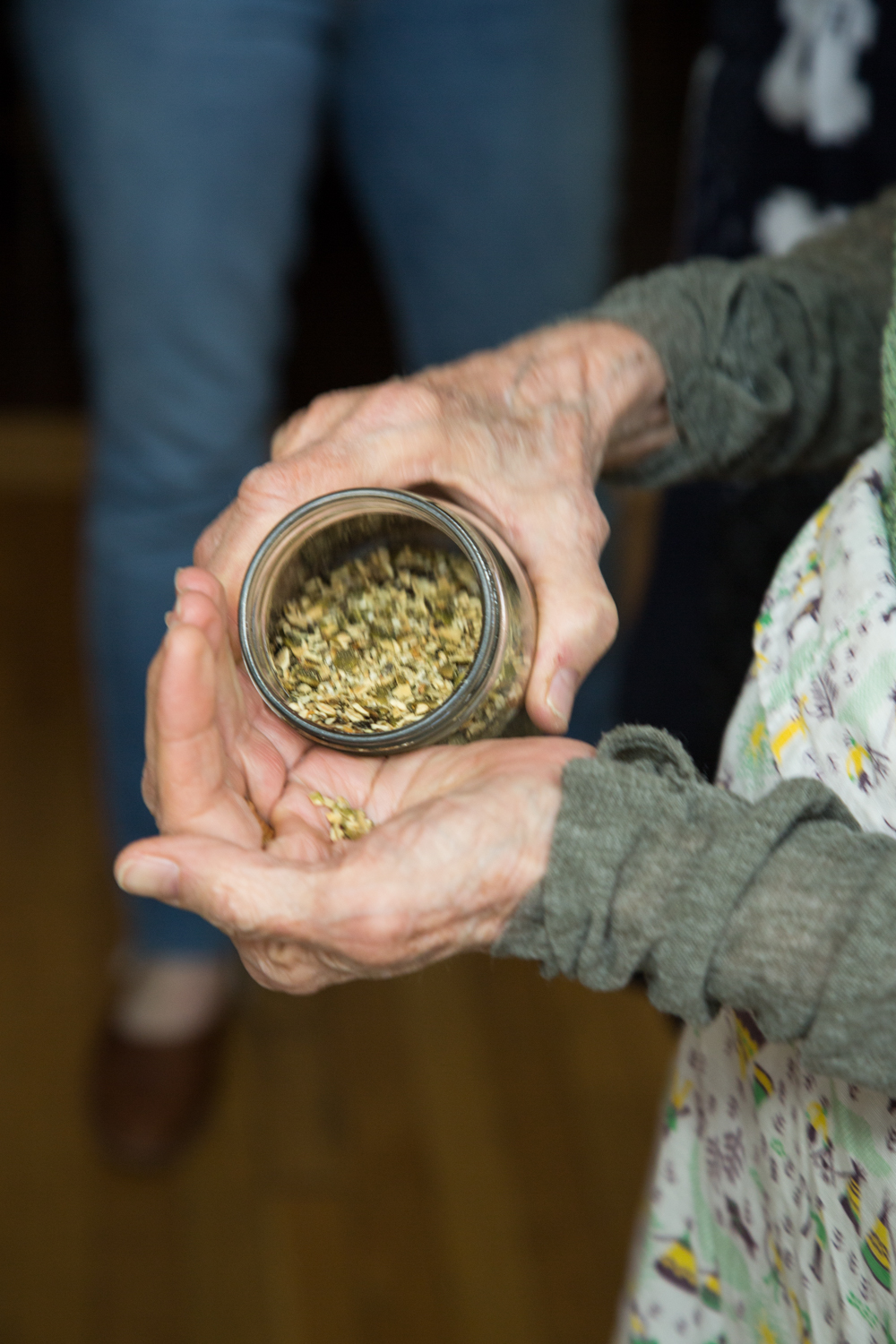 free_gift-8655 pumpkin seed Dukkah salad for president